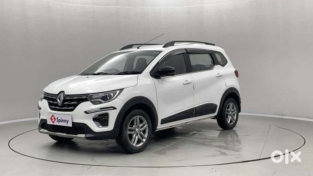 Renault Triber Rxz, 2022, Petrol