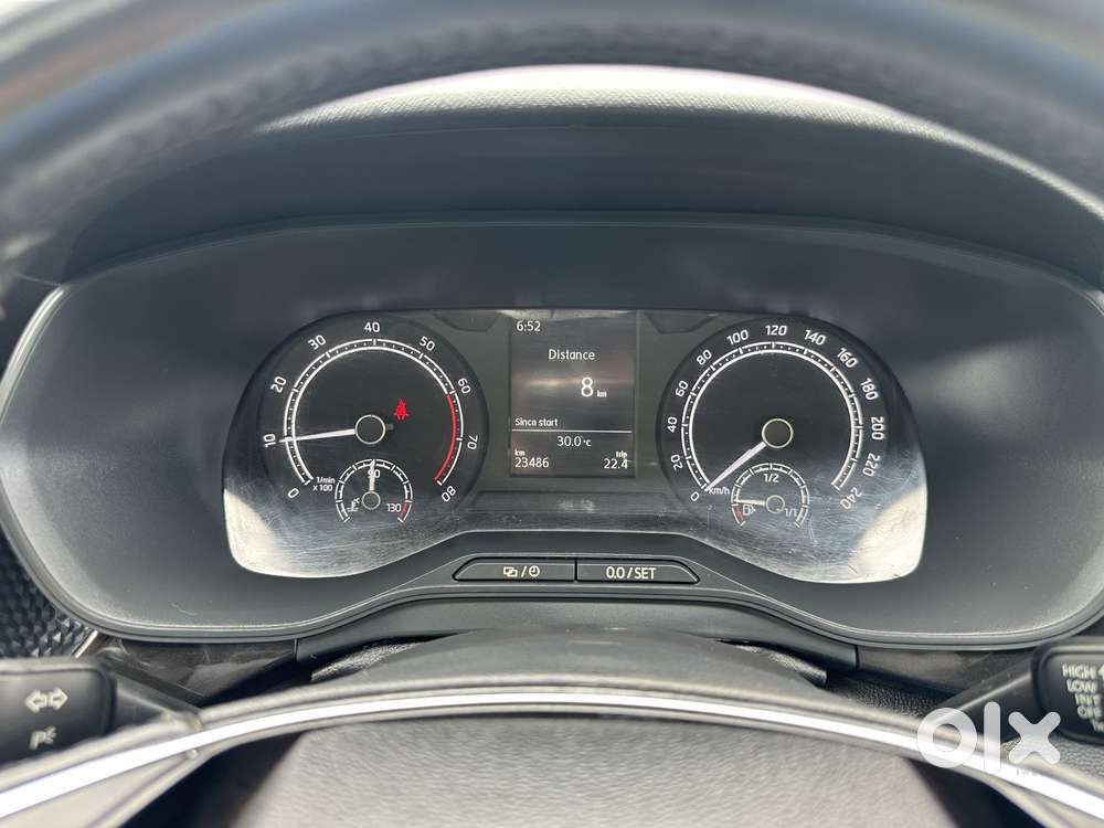 Skoda Kushaq 1.0 Tsi Style, 2022, Petrol