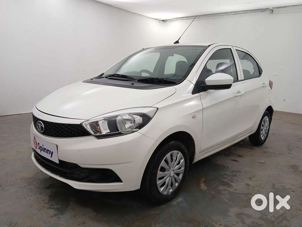 Tata Tiago 1.2 Revotron Xt, 2017, Petrol