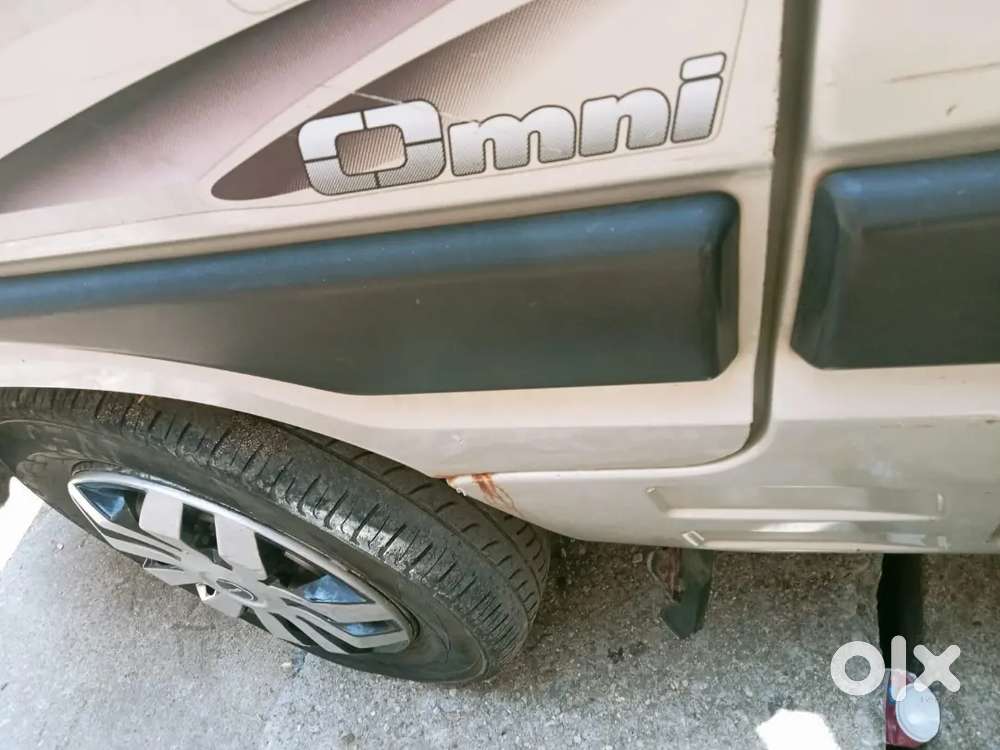 Maruti Suzuki Omni 2015 Petrol 70000 Km Driven