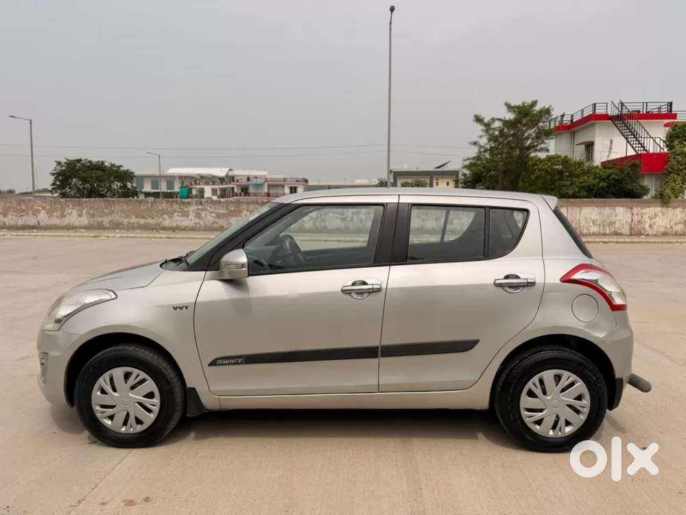 Maruti Suzuki Swift Vxi, 2016, Petrol