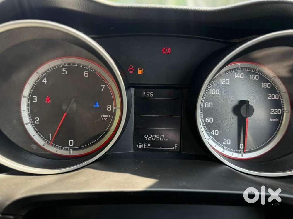 Maruti Suzuki Swift Vxi Abs Bsiv, 2023, Petrol
