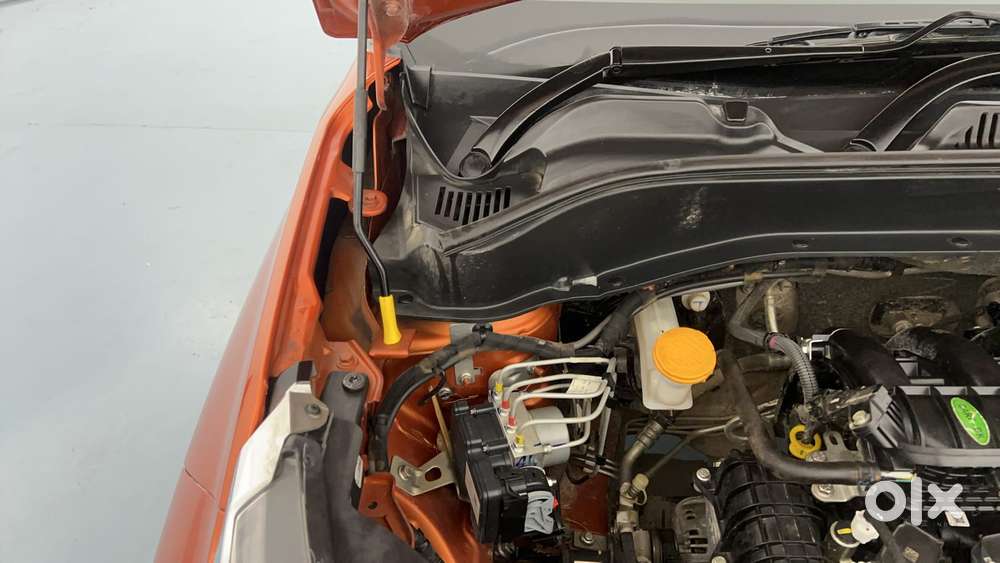 Tata Punch 1.2 Revotron Creative Dual Tone, 2023, Petrol