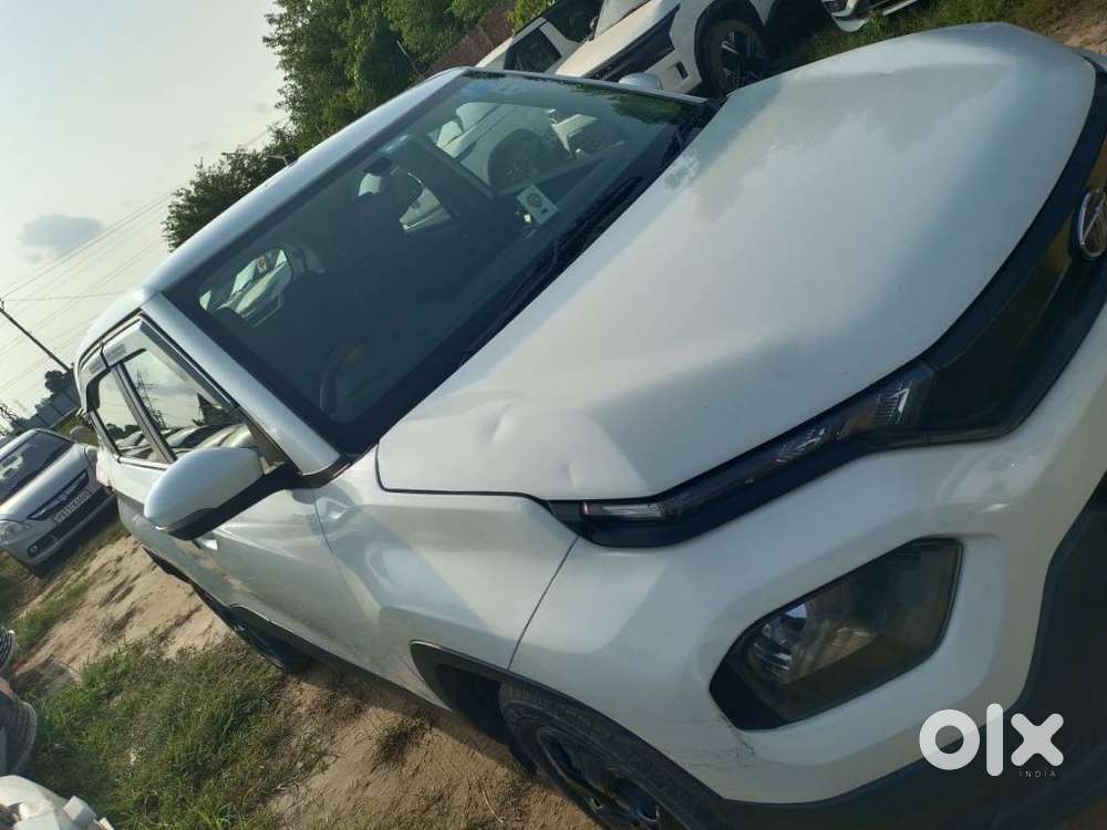 Tata Punch Adventure, 2022, Petrol