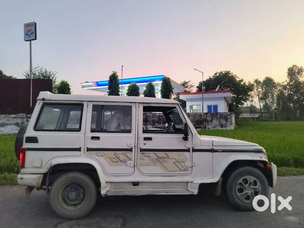 Mahindra Bolero Slx 2013