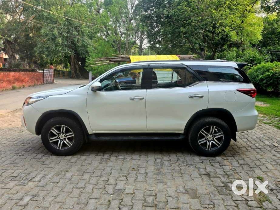 Toyota Fortuner 3.0 4x2 Mt, 2018, Diesel