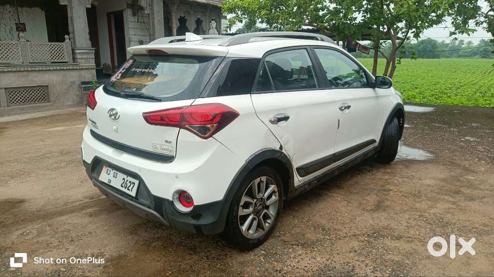 Hyundai I20 Active 2018 70201 Km Driven