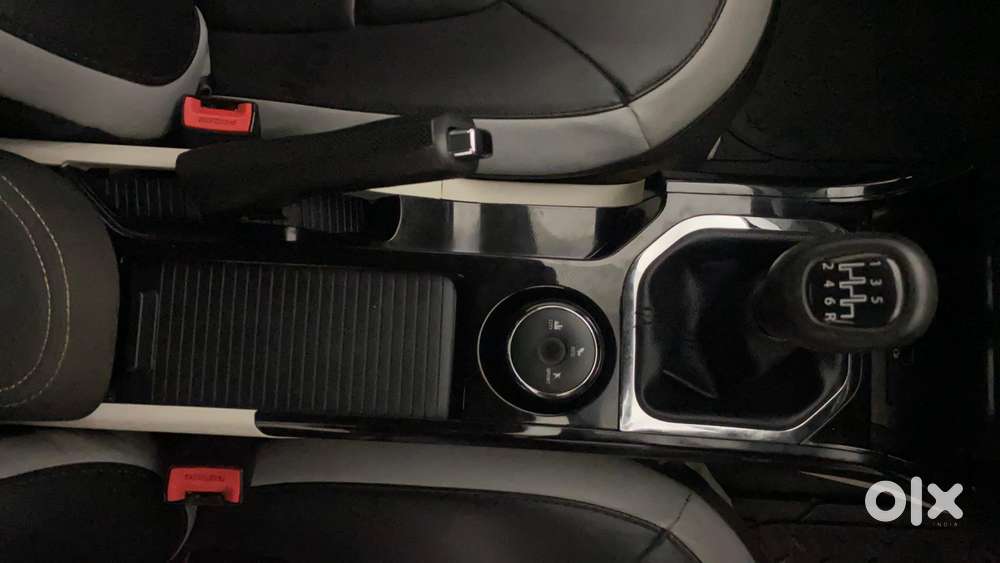 Tata Nexon 1.2 Revotron Xz Plus, 2022, Petrol