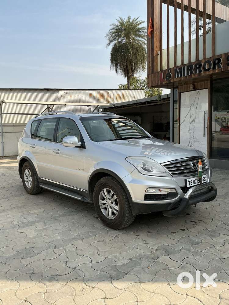 Mahindra Rexton, 2014, Diesel