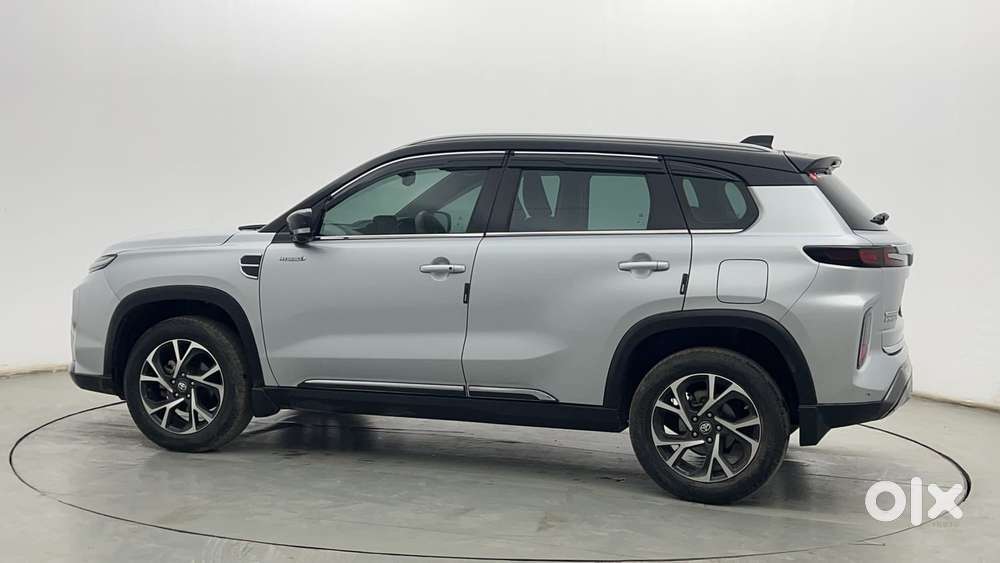 Toyota Urban Cruiser Hyryder V Hybrid Aero Edition, 2023