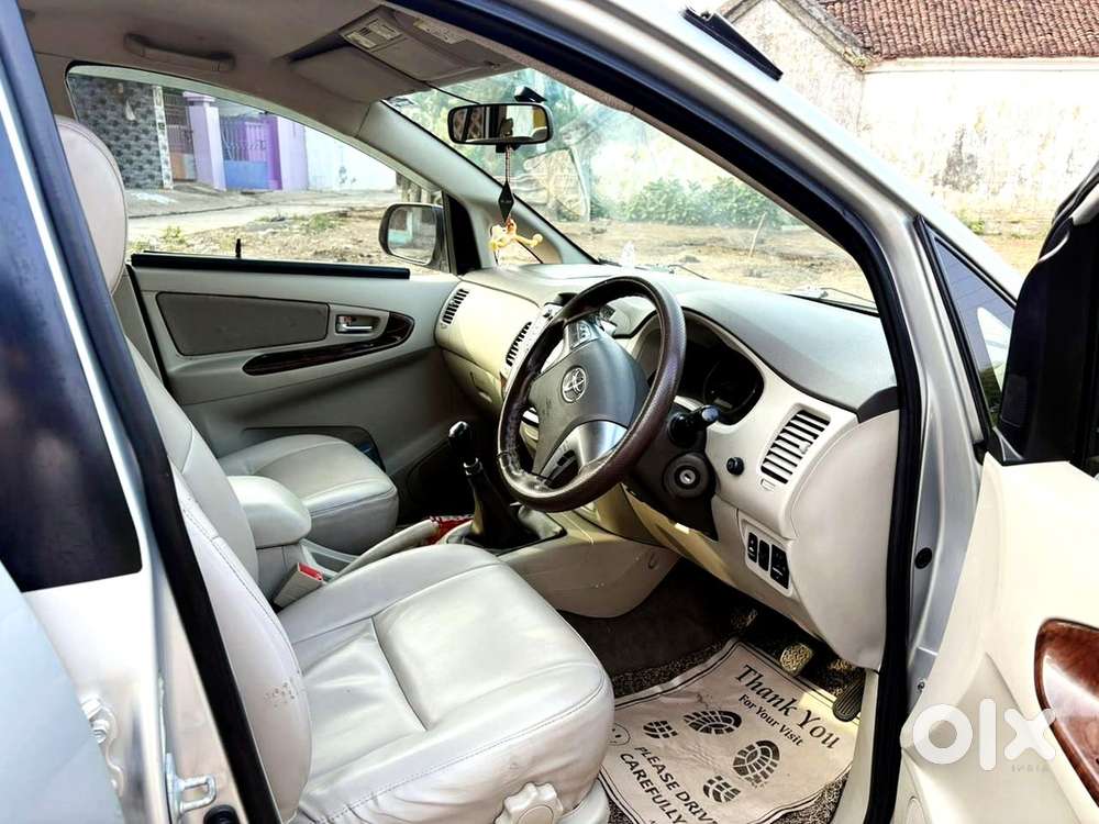 Toyota Innova Diesel 2014 Well Maintained