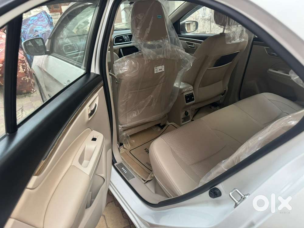 Maruti Suzuki Ciaz Petrol 2024