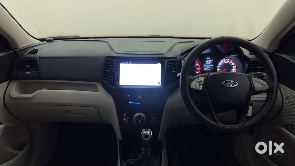 Mahindra Xuv300 W6, 2022, Petrol