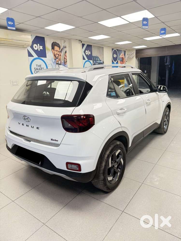 Hyundai Venue 1.0 Sx (o) Turbo Imt, 2020, Petrol