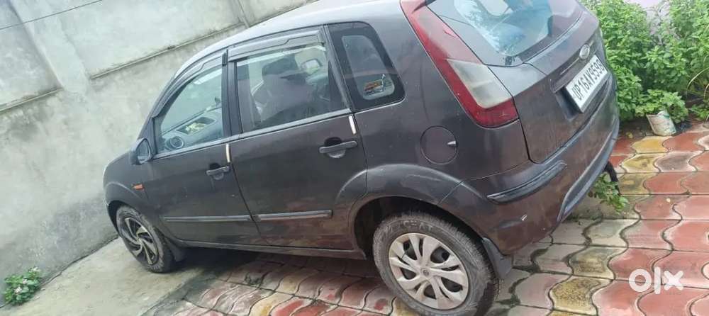 Ford Figo Diesel 2014 Good Condition New Tyre New Battery