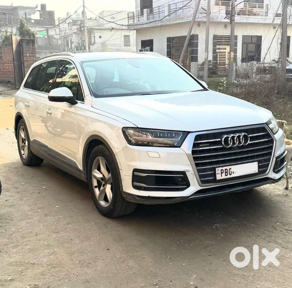 Audi Q7 2016 Top Model