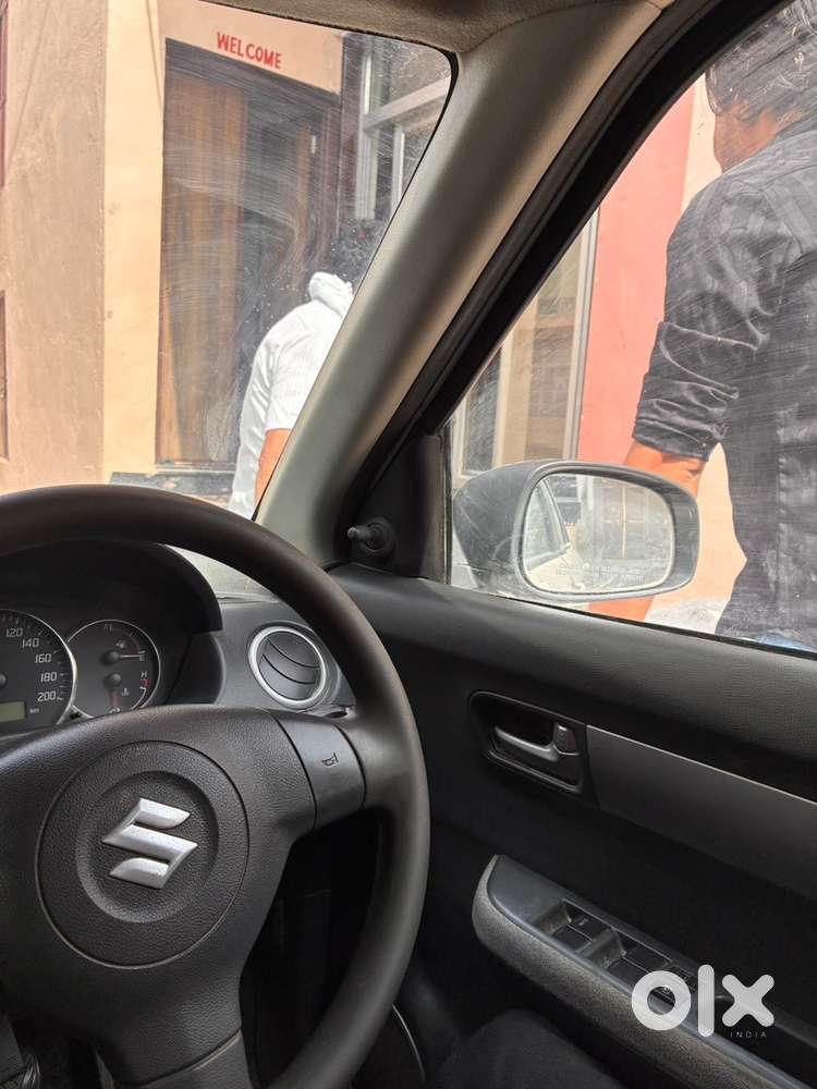 Maruti Suzuki Dzire 2009 Year