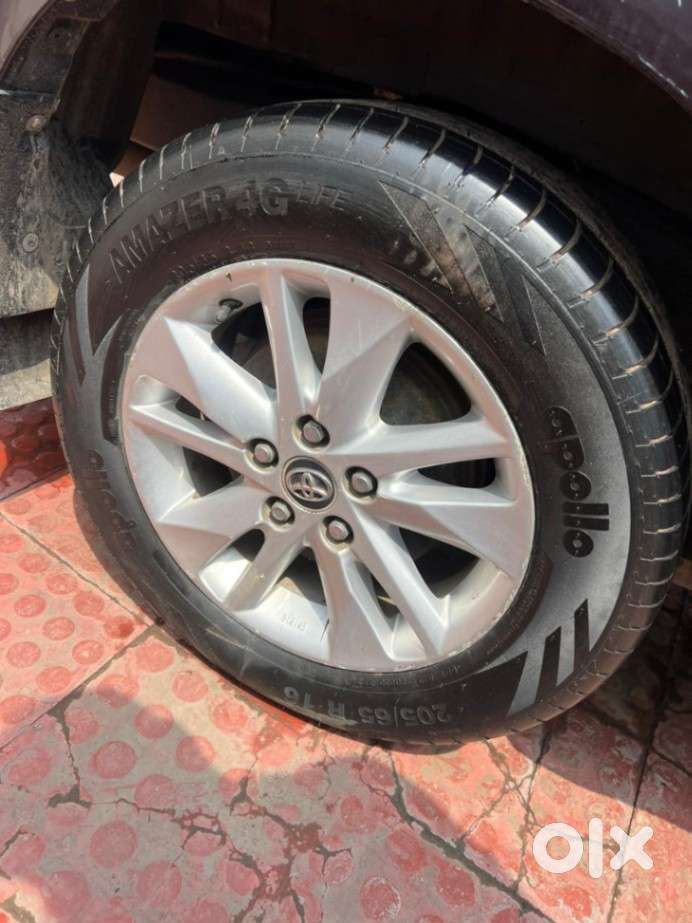 Toyota Innova Crysta 2.4 G Mt, 2018, Diesel