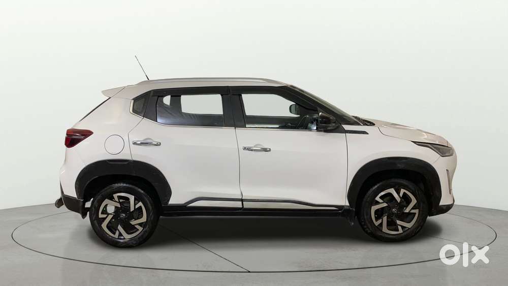 Nissan Magnite 1.0 Xv Premium Turbo Cvt, 2021, Petrol