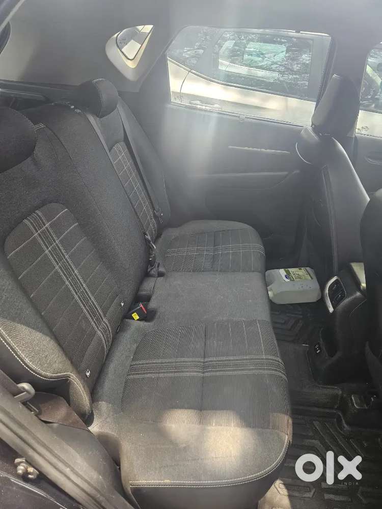 Kia Sonet 2024 Petrol Well Maintained