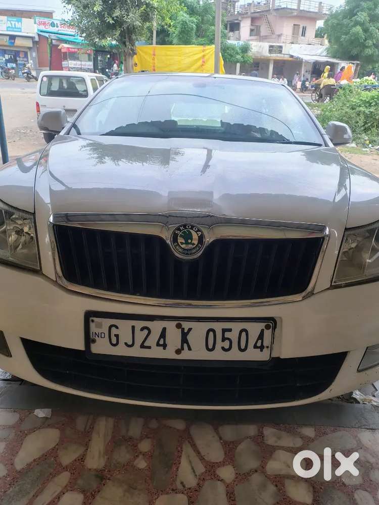 Skoda Laura 2.0 Ambition 2012