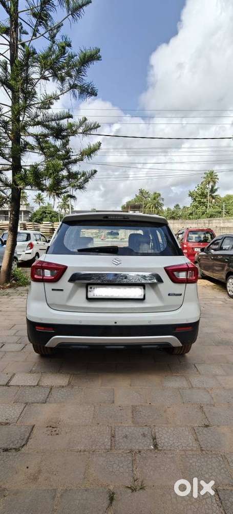 Maruti Suzuki Brezza 1.5 Zxi At Smart Hybrid, 2020, Petrol