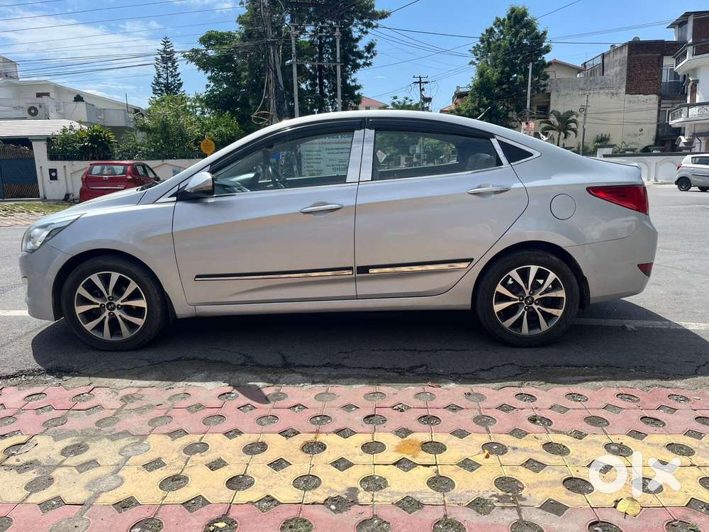 Hyundai Fluidic Verna 1.6 Crdi Sx Automatic, 2015, Petrol