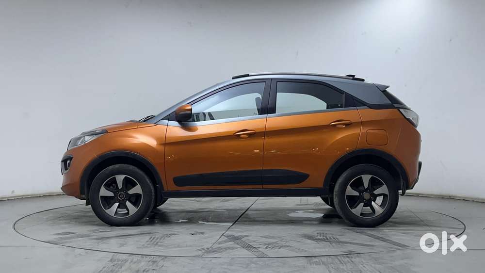Tata Nexon 1.2 Revotron Xza Plus (o) Dual Tone, 2018, Petrol