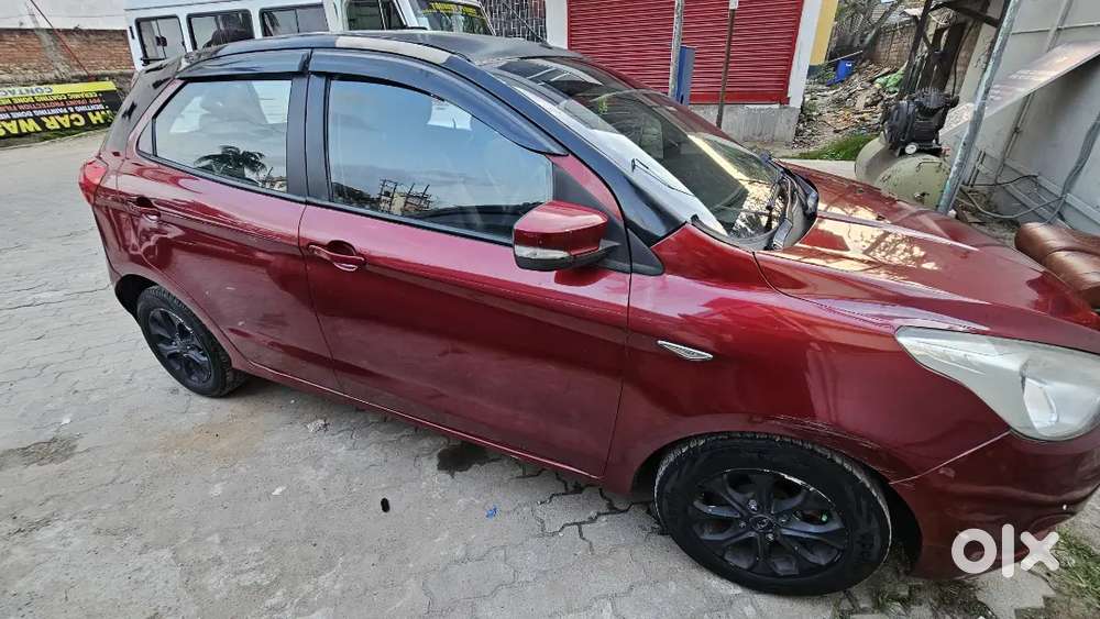 Ford Figo Titanium 2015 Petrol 56000 Km Driven For Urgent Sale