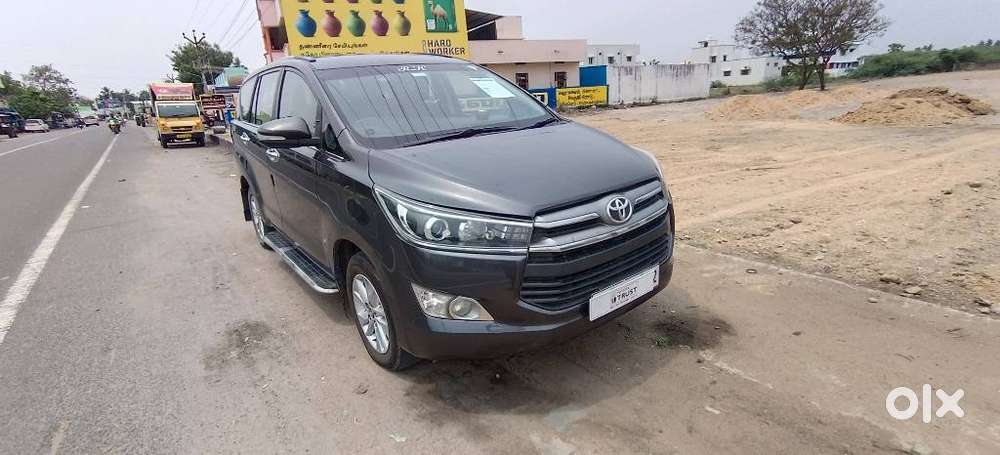 Toyota Innova Crysta 2.4 Vx Mt 8s, 2016, Diesel
