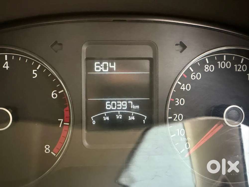 Volkswagen Vento 1.2 Tsi Highline Plus At, 2018, Petrol