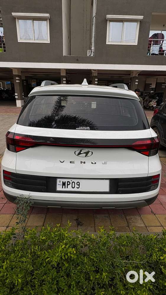 Hyundai Venue Diesel Manual 2023