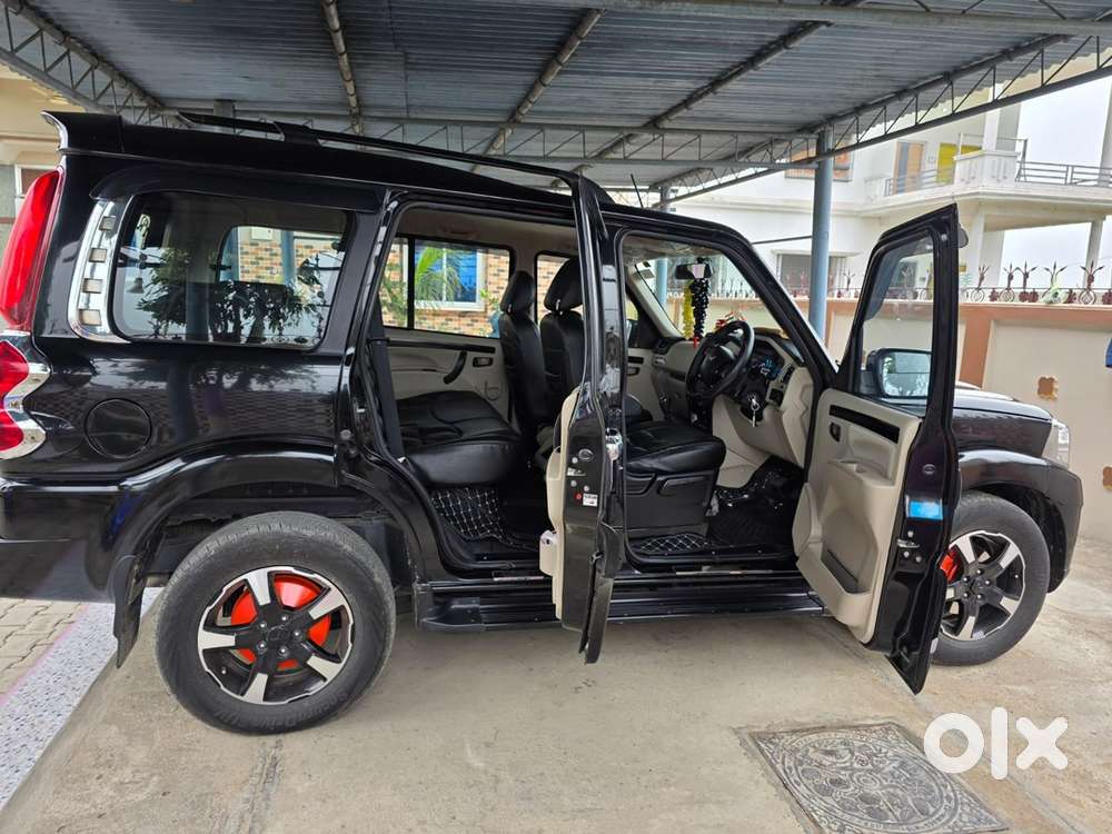 Mahindra Scorpio Classic 2024