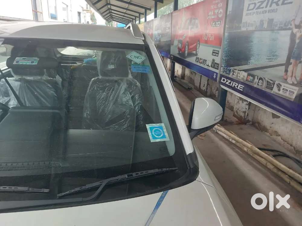 Maruti Brezza Lxi 2026