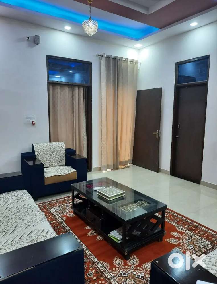 Sofa set with center table
