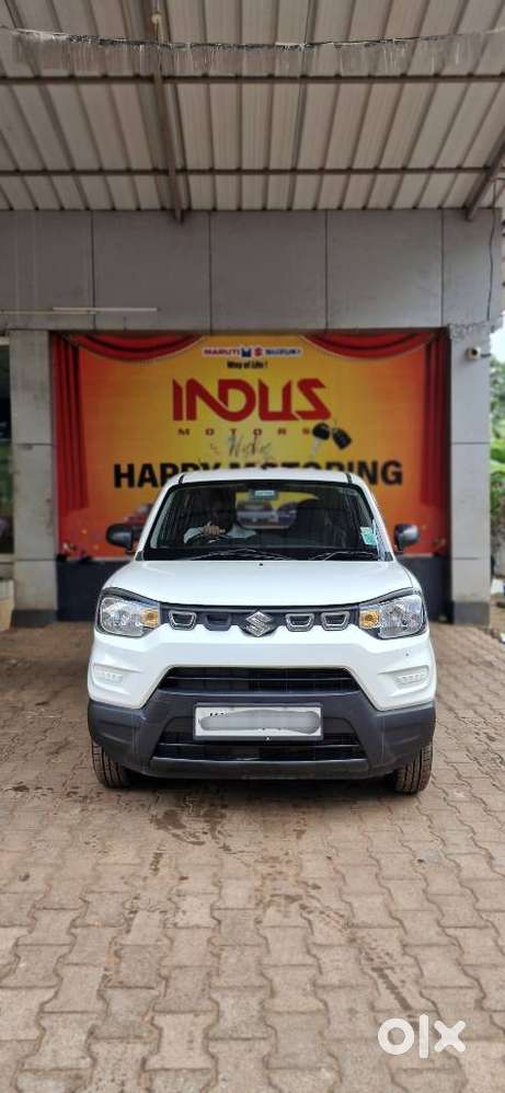 Maruti Suzuki S-presso Vxi At, 2022, Petrol