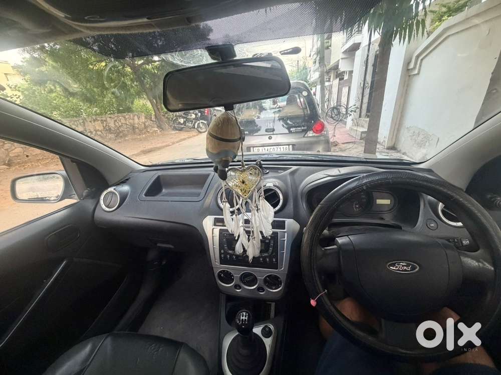 Ford Figo Petrol Manual 2010