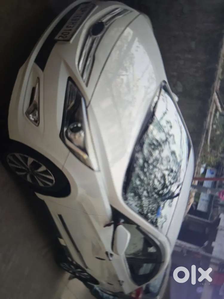 Hyundai Verna Single Hand