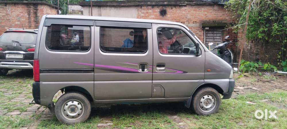 Maruti Suzuki Eeco 5 Seater Ac, 2016, Petrol