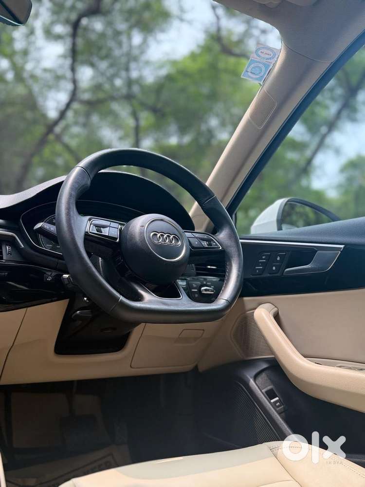 Audi A4 2.0 Technology 40 Tfsi, 2024, Petrol