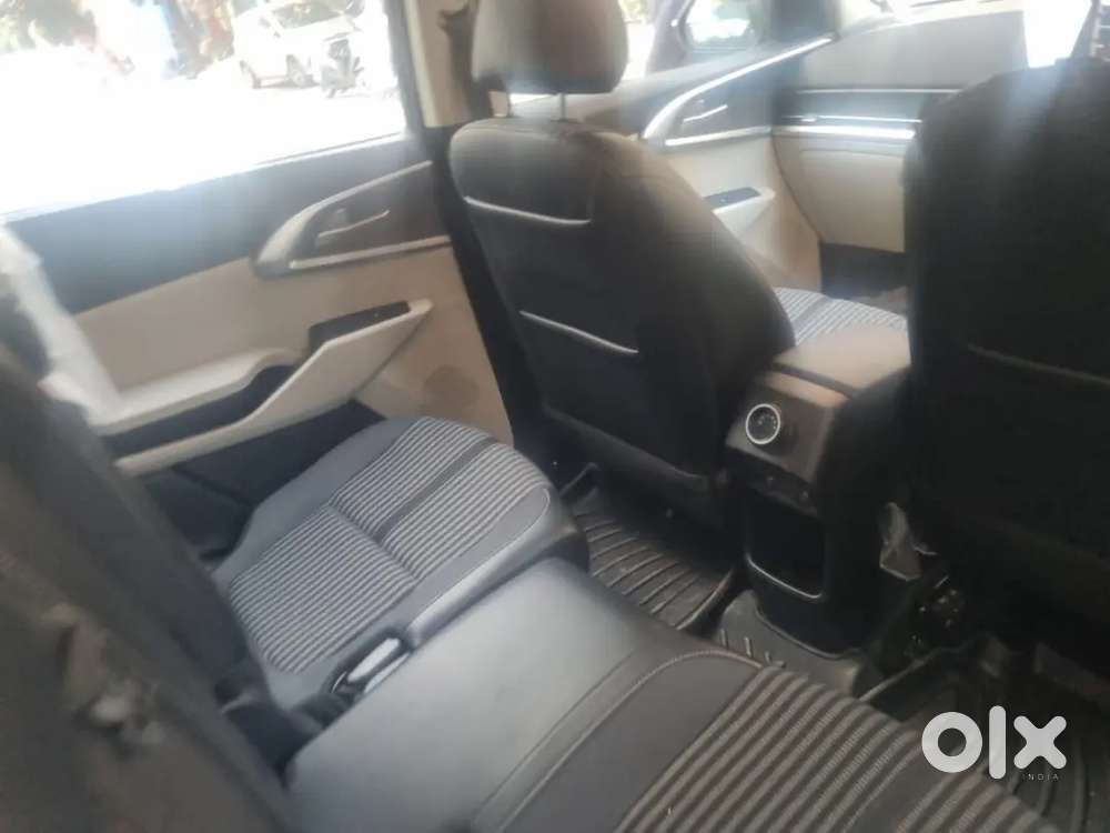 Kia Carens 2024 Petrol 6352 Km Driven