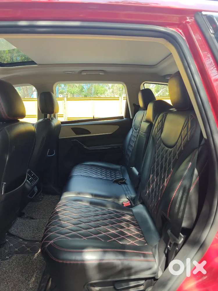 Mahindra Xuv700 2023 Diesel 79000 Km Driven