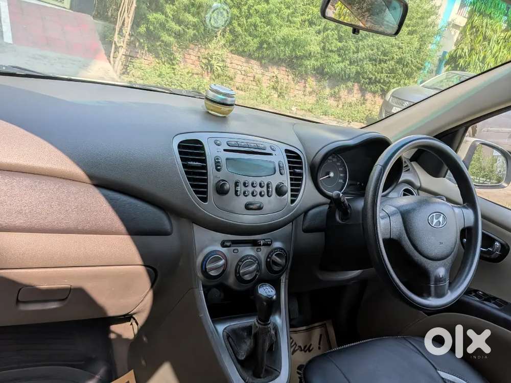 Hyundai I10 Sportz Petrol 2011 - Single Hand Driven