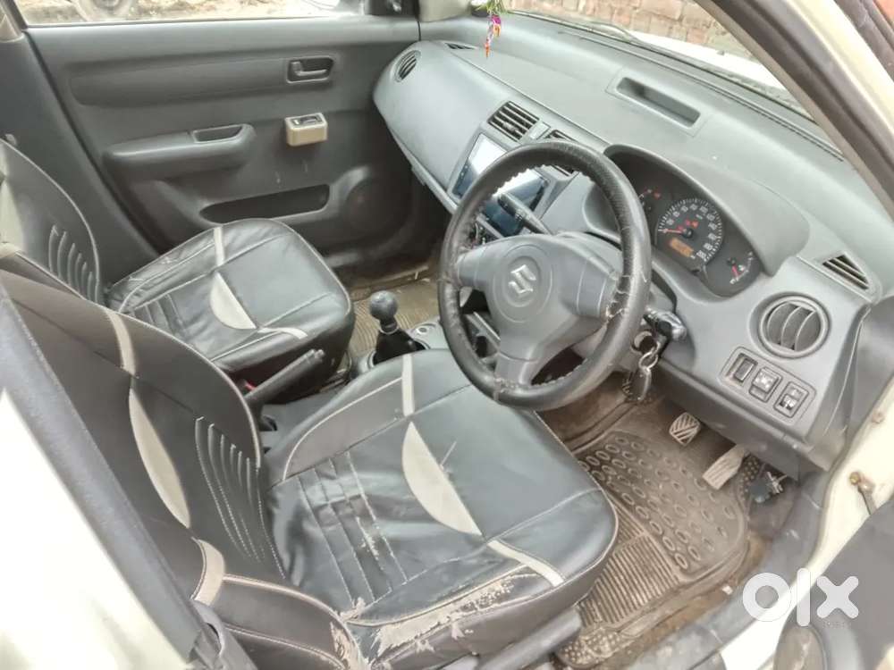 Maruti Suzuki Swift 2010 Vxi Cng