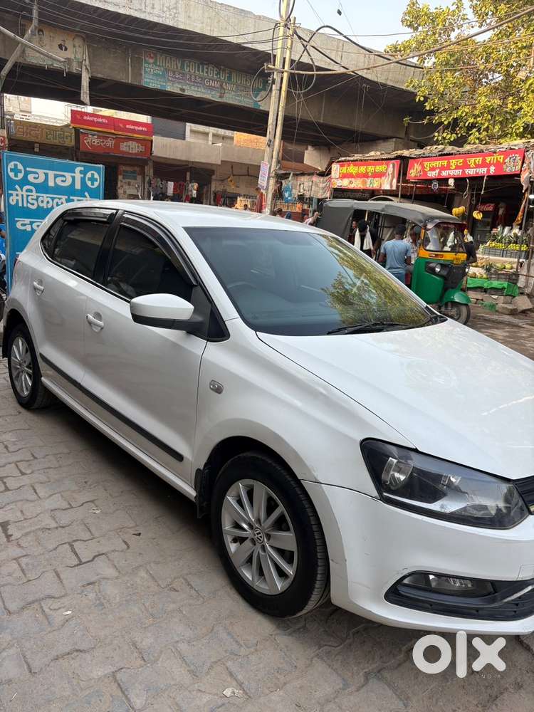 Volkswagen Polo Petrol 2015