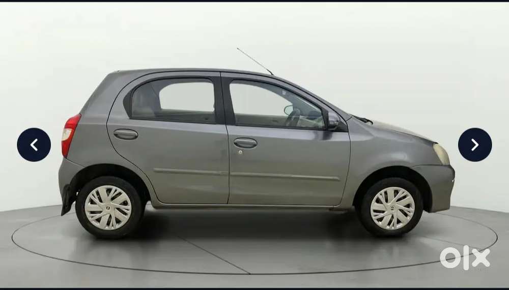 Toyota Etios V Petrol 2015 Variant
