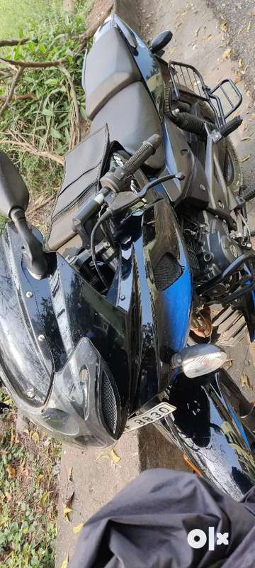 2020 bajaj deals pulsar 220f bs6