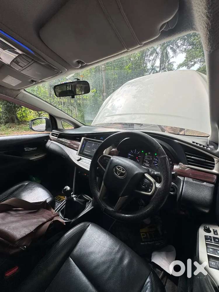 Toyota Innova Crysta Diesel Manual 2016
