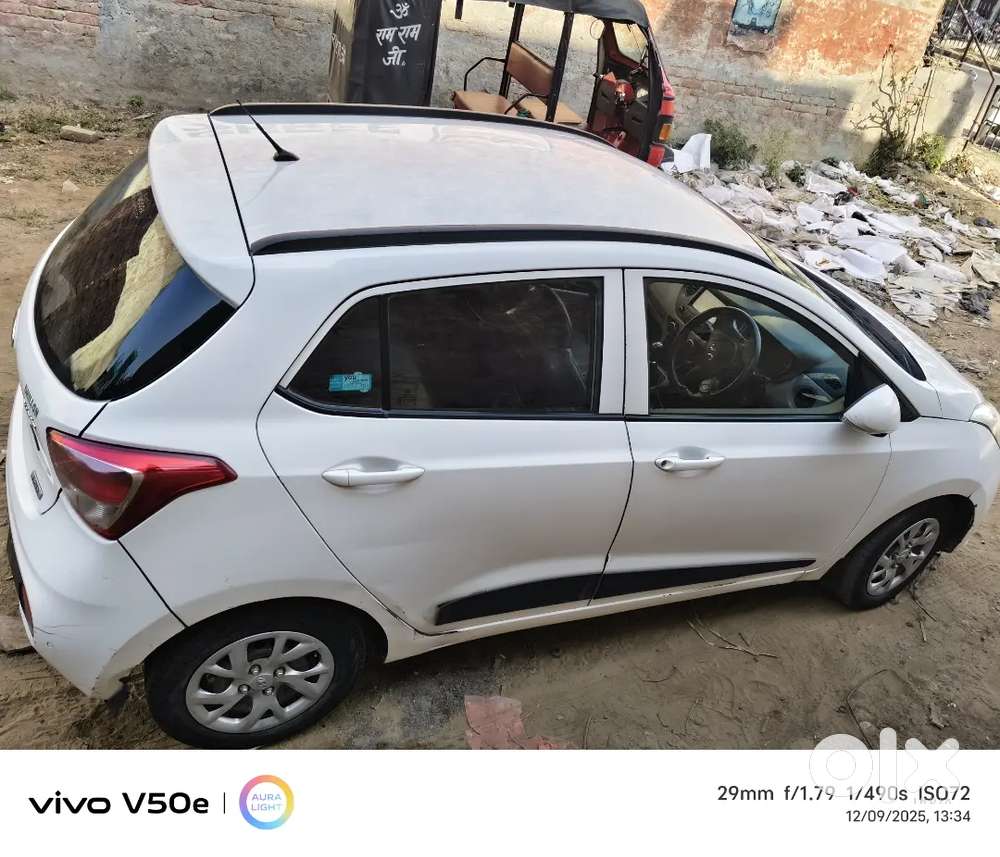 Hyundai Grand I10 2017 Diesel 150000 Km Driven