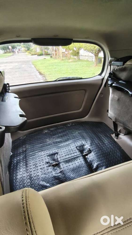 Toyota Innova [ ] 2.5 V Diesel 7 Str, 2015, Diesel